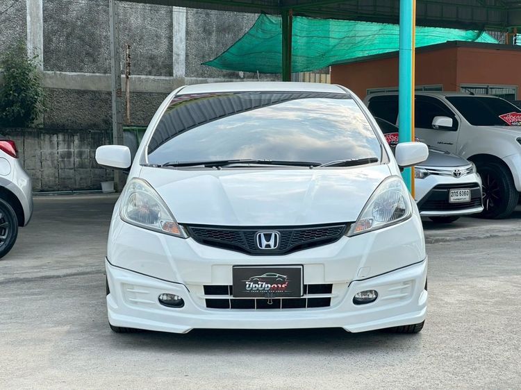 Honda Jazz 2014 1.5 S Sedan เบนซิน ไม่ติดแก๊ส เกียร์อัตโนมัติ ขาว รูปที่ 2