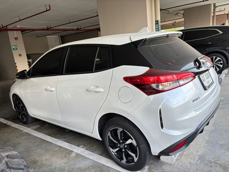 Toyota Yaris 2024 1.2 Smart Sedan เบนซิน ไม่ติดแก๊ส เกียร์อัตโนมัติ ขาว รูปที่ 3