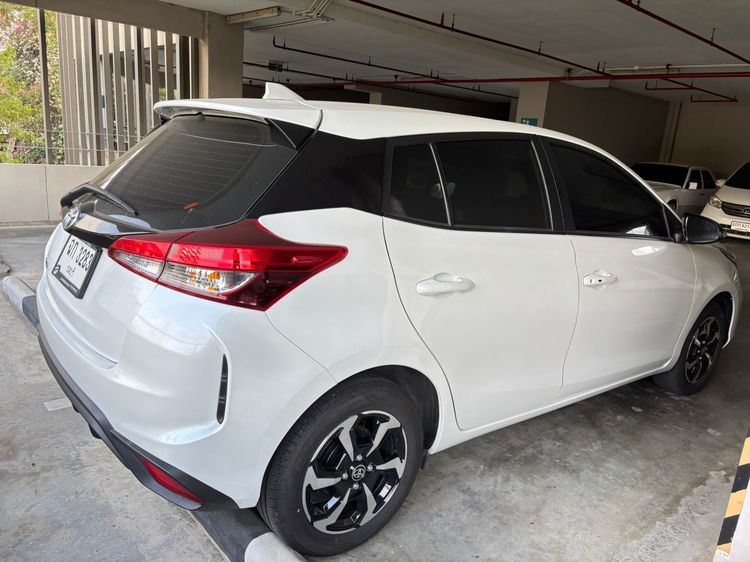 Toyota Yaris 2024 1.2 Smart Sedan เบนซิน ไม่ติดแก๊ส เกียร์อัตโนมัติ ขาว รูปที่ 4