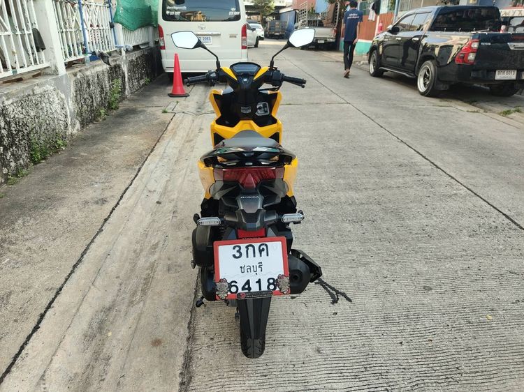 🛵ยังไงก็ขาย CLICK125 i ปี 62 เครื่องดี สีสวย สตาร์ทมือ เล่มชุดโอนครบ+เปลี่ยนถ่ายน้ำมันเครื่องฟรี ส่งฟรี30 ก.ม รูปที่ 5