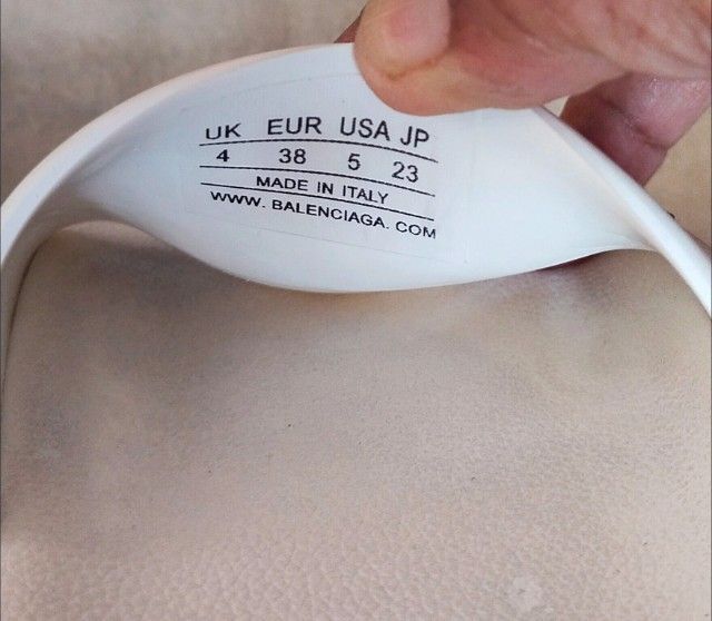 รองเท้าแตะ Balenciaga  รูปที่ 4