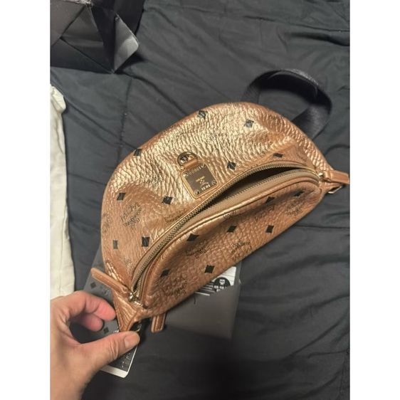 mcm shoulder bags รูปที่ 6