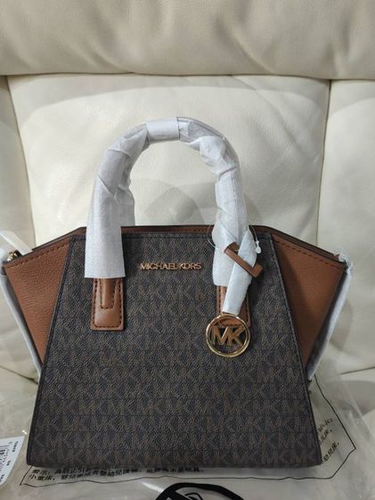 ไม่ระบุ หลากสี หนังแท้ ขายกระเป๋า Michael kors ของแท้มือ1 ราคาถูกมากขายกระเป๋า Michael kors ของแท้มือ1 ราคาถูกมาก