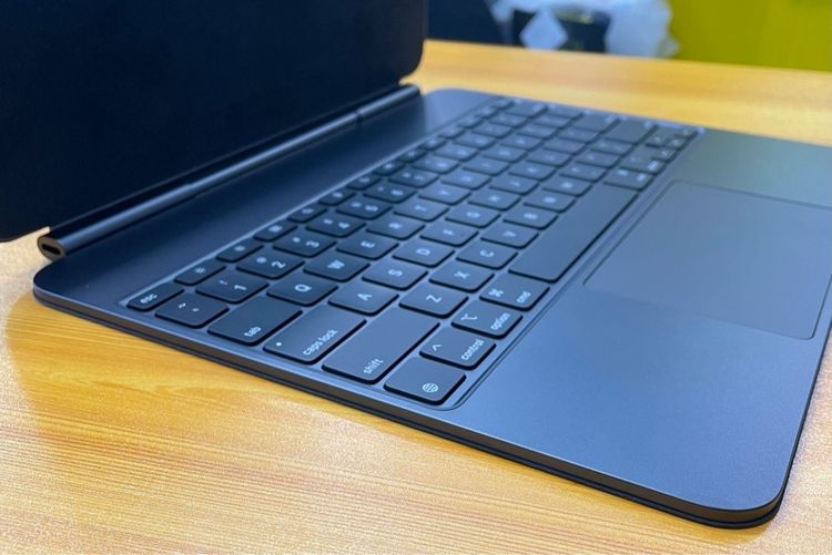 Magic Keyboard ipad pro 13 m4 รูปที่ 3