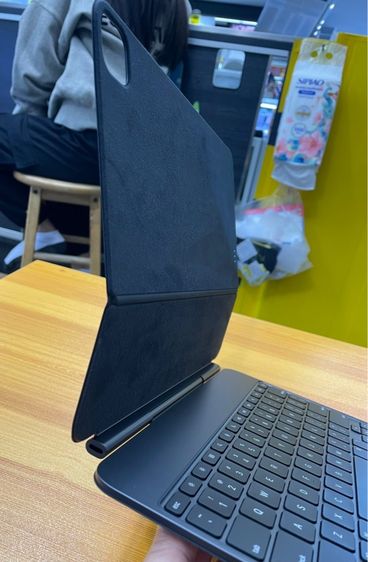Magic Keyboard ipad pro 13 m4 รูปที่ 4