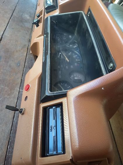 คอนโซล datsun 720 ตัวนอก รูปที่ 7