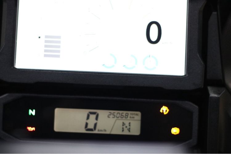 ขายHonda NT1100DCT ปี2022 แต่งเตมคัน รูปที่ 11