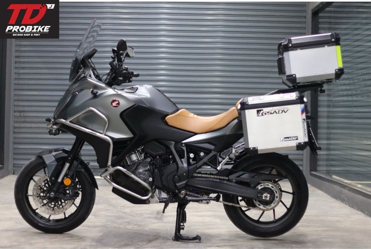 ขายHonda NT1100DCT ปี2022 แต่งเตมคัน รูปที่ 3