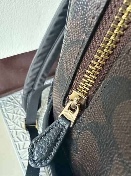 Coach รูปที่ 6
