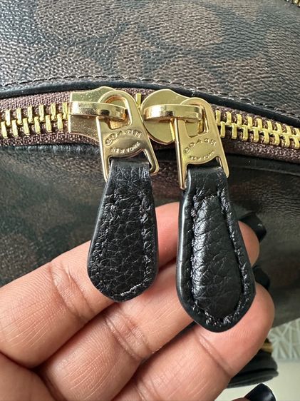 Coach รูปที่ 5