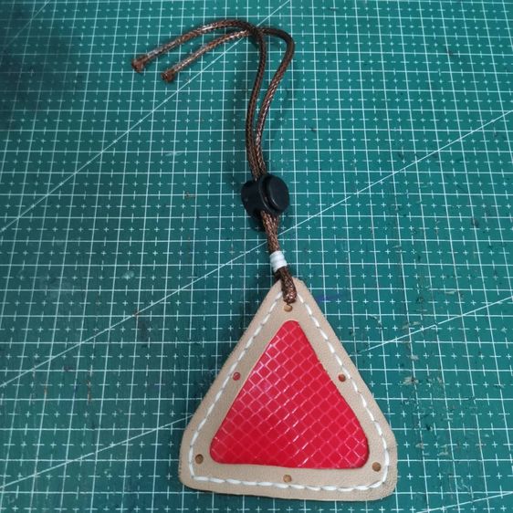 ทับทิมห้อยท้ายจักรยาน รูปที่ 4