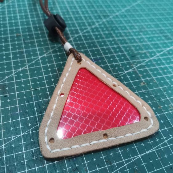 ทับทิมห้อยท้ายจักรยาน