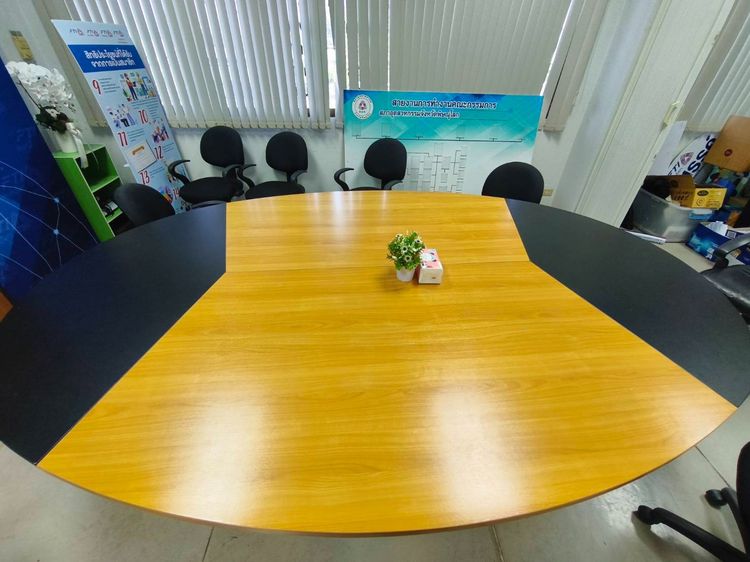 โต๊ะประชุม รูปที่ 4