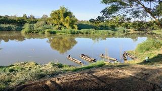 ติดแม่น้ำปิงติดถนนคอนกรีตสองด้าน เจ้าของขายเอง วิวสวยเหมาะทำบ้านพักตากอากาศ