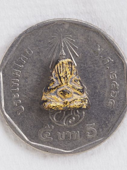 พระปิดตาเนื้อผง K05036920