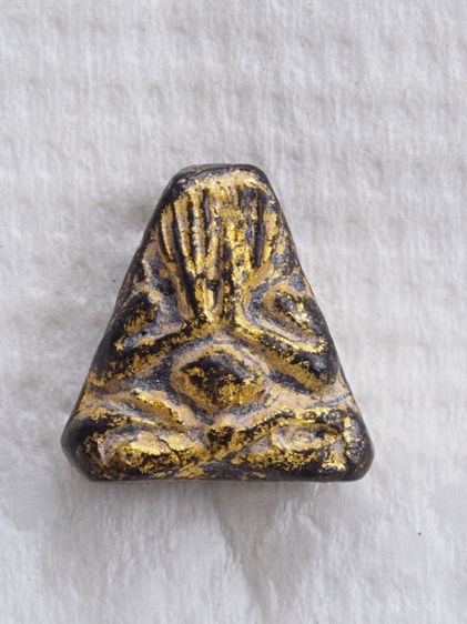 พระปิดตาเนื้อผง K05036920 รูปที่ 2