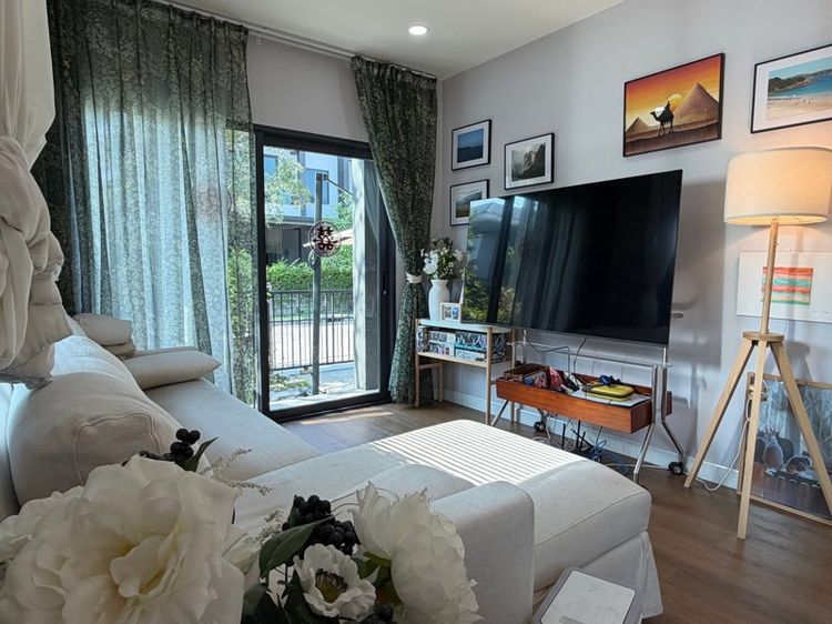 ตกแต่งครบ บ้านเดี่ยวพร้อมอยู่ เฟอร์ครบ Centro บางนา- กิ่งแก้ว รูปที่ 2