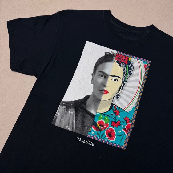 เสื้อยืด Frida Kahlo ลายสวย สภาพดี Size M รูปที่ 2