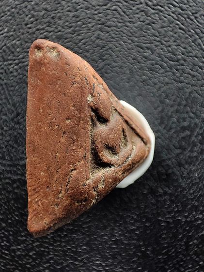 พระนางฐานหมอน กรุ วัดหนองควายโซ สระบุรี รูปที่ 4