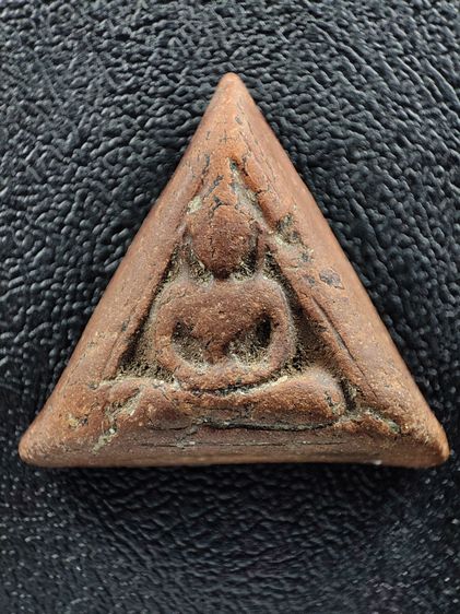 พระนางฐานหมอน กรุ วัดหนองควายโซ สระบุรี