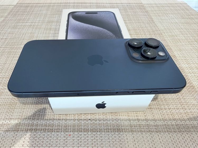 iPhone 15 Pro Max 512 สีน้ำเงินผ่อนรับเทิร์น รูปที่ 3