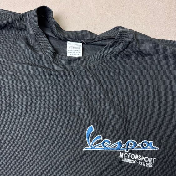เสื้อยืดแขนยาว Vespa made in USA Size XL​ 