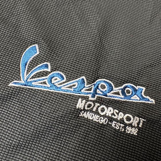 เสื้อยืดแขนยาว Vespa made in USA Size XL​  รูปที่ 5