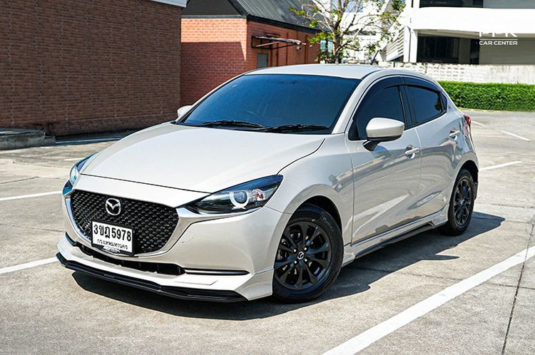 รถ Mazda Mazda 2 1.3 C Sports สี น้ำตาล
