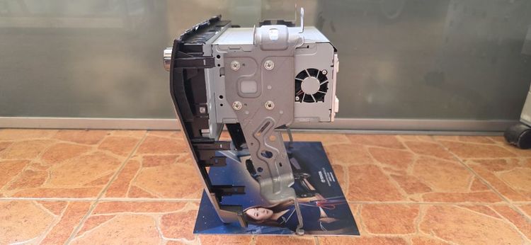 จอ DVD เดิมติดรถพร้อม Navigator ติดอยู่ในรถยนต์ Camry 2.0 g extremo ปี 2016 รูปที่ 2