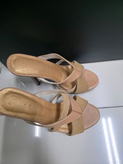 รองเท้าส้นสูงหนังแท้TAYWINรุ่น HSC-30 หนังนิ่มสีเบจอ่อน-หนังกลับสีครีม เบอร์36  รูปที่ 3