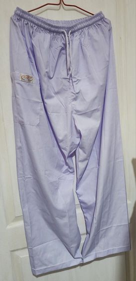 ชุดเสื้อผ้าผู้ชาย