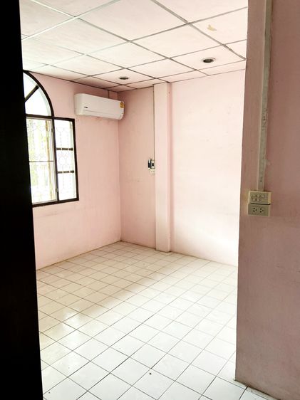 อื่นๆ ไม่มี สร้างเสร็จก่อน 2010 ขายบ้านทาวน์เฮาส์ 2 ชั้น รูปที่ 3