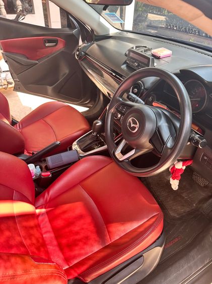 Mazda Mazda 2 2017 1.3 Skyactiv-G Sedan เบนซิน ไม่ติดแก๊ส เกียร์อัตโนมัติ น้ำตาล รูปที่ 2