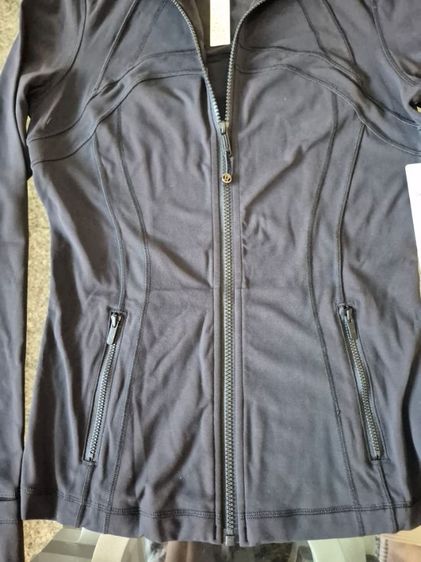 เสื้อ lululemon ญี่ปุ่น รูปที่ 4