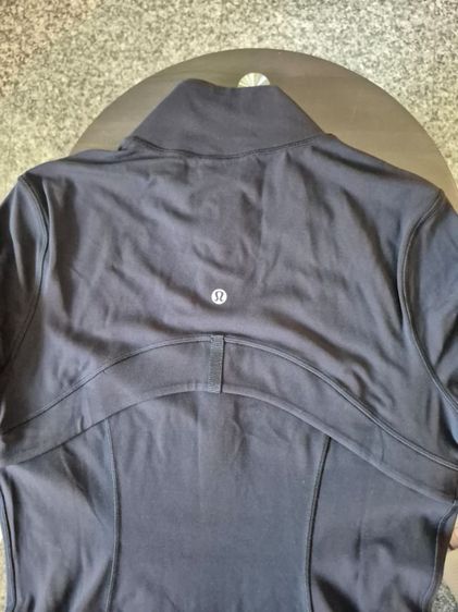 เสื้อ lululemon ญี่ปุ่น รูปที่ 3