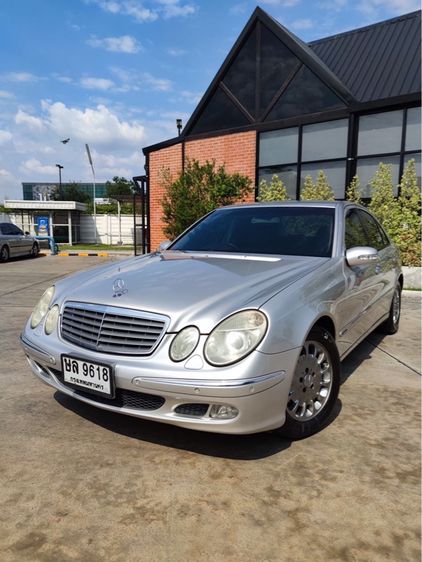 Mercedes-Benz E-Class 2005 E200 Kompressor Sedan เบนซิน ไม่ติดแก๊ส เกียร์อัตโนมัติ เทา รูปที่ 4