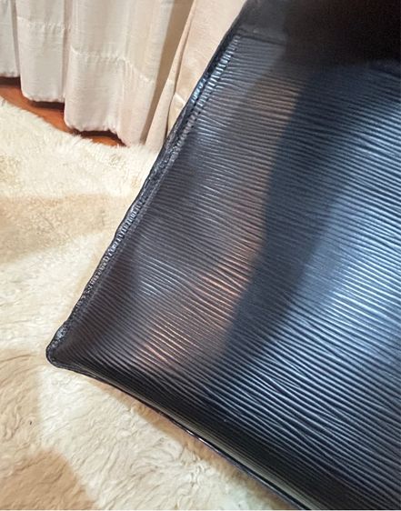 Louis Vuitton Epi Leather Riviera Handbag  รูปที่ 7