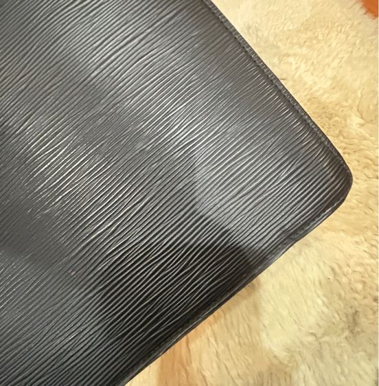 Louis Vuitton Epi Leather Riviera Handbag  รูปที่ 8