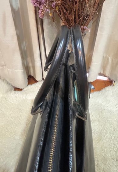 Louis Vuitton Epi Leather Riviera Handbag  รูปที่ 10