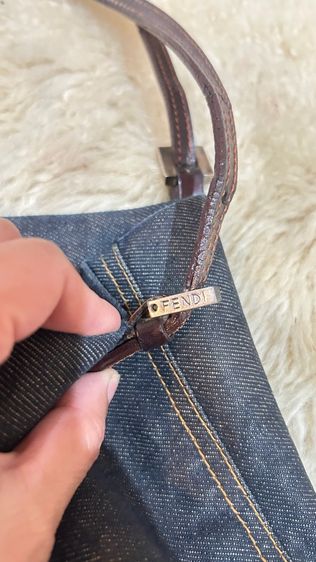 Fendi Vintage Shopping Bag  รูปที่ 14