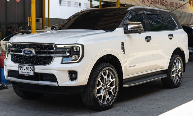 Ford Everest 2024 2.0 Bi-Turbo Titanium+ 4WD Utility-car ดีเซล ไม่ติดแก๊ส เกียร์อัตโนมัติ ขาว รูปที่ 2