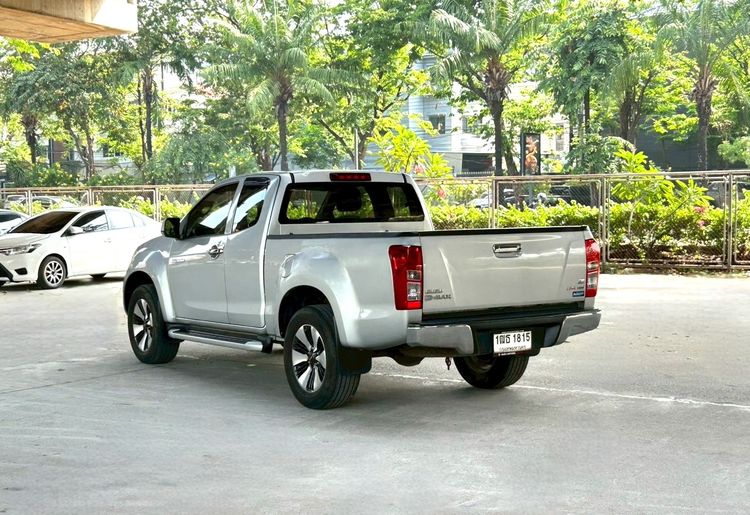 Isuzu D-MAX 2015 2.5 Hi-Lander X-Series Z Pickup ดีเซล ไม่ติดแก๊ส เกียร์ธรรมดา เทา รูปที่ 4