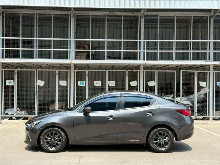 Mazda Mazda 2 2019 1.3 High Connect Sedan เบนซิน ไม่ติดแก๊ส เกียร์อัตโนมัติ เทา รูปที่ 4