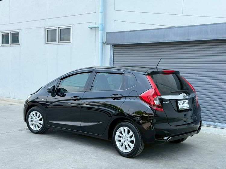 Honda Jazz 2018 1.5 V i-VTEC Sedan เบนซิน ไม่ติดแก๊ส เกียร์อัตโนมัติ ดำ รูปที่ 4