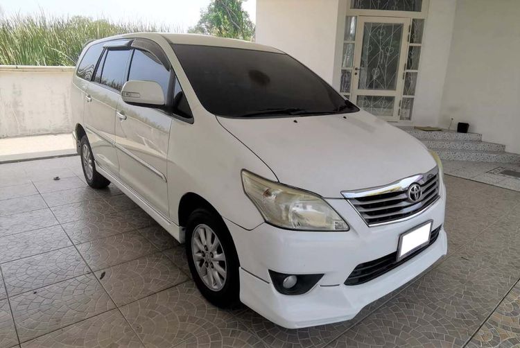 Toyota Innova 2012 2.0 V Utility-car เบนซิน ไม่ติดแก๊ส เกียร์อัตโนมัติ ขาว รูปที่ 2