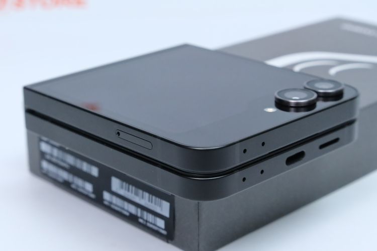 Samsung Galaxy Z Flip 7 FE 8.256GB - ID26030058 รูปที่ 3