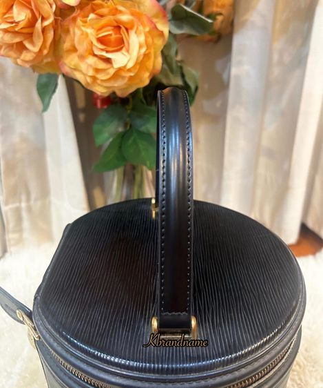 Louis Vuitton Epi Leather Cannes Handbag  รูปที่ 13