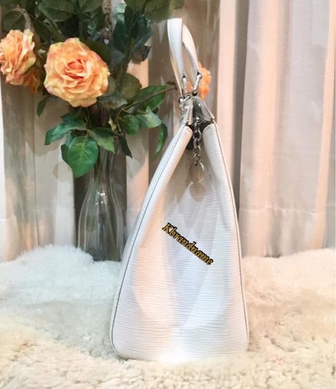 Louis Vuitton Epi Leather Brea Handbag Shoulder Bag GM รูปที่ 5