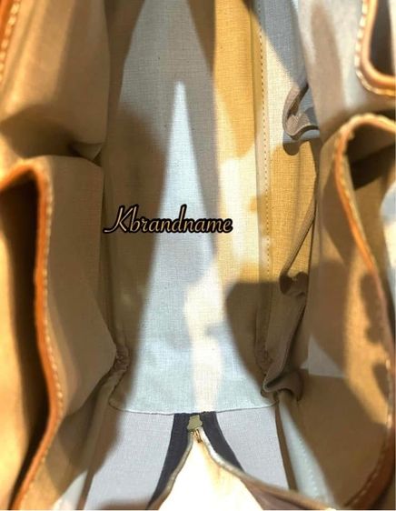 Louis Vuitton Monogram Deauville Handbag  รูปที่ 17