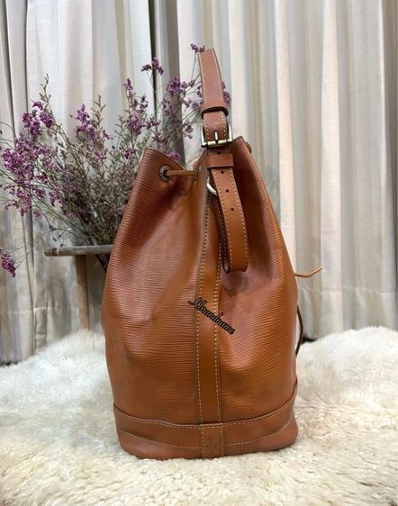 Louis Vuitton Epi Leather Petite Noe Should Bag GM รูปที่ 3